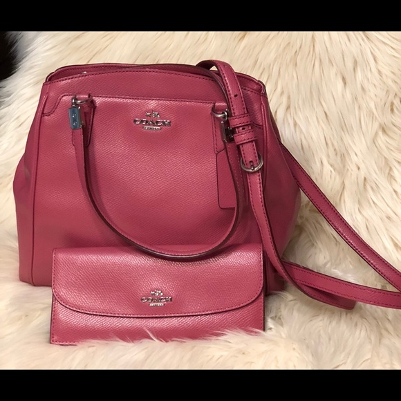 Coach Handbags - ❤️COACH❤️ Minetta Satchel Crossbody with wallet